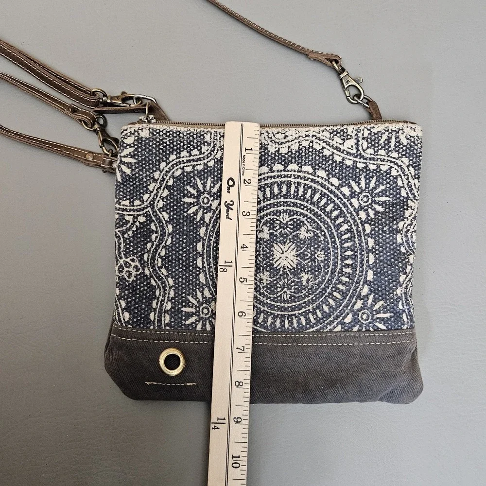 Myra Bag Sapphire‎ Gray Canvas Leather Crossbody Wristlet Strap Boho